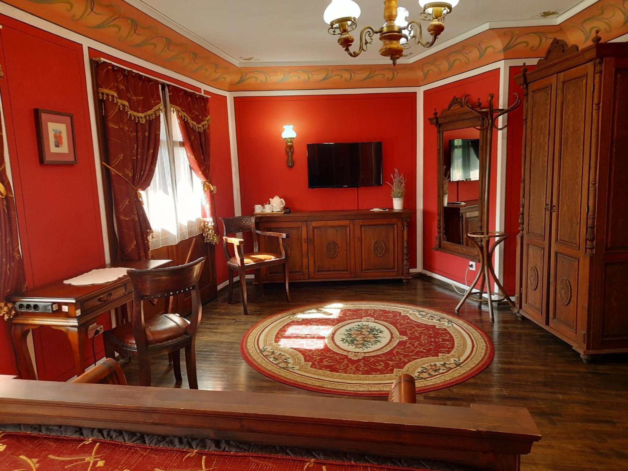 Family Hotel at Renaissance Square Plovdiv Extérieur photo
